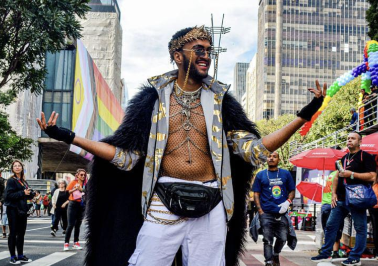 Shelldon Malvasi fala sobre sucesso na parada LGBTQIAP+ de São Paulo