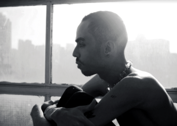 Artista LGBTQ+ Victor John fala sobre próximos passos após lançamento de “Aniquilamento”