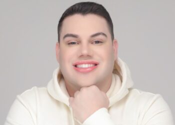 Erick Ricarte renova contrato com Portal R7