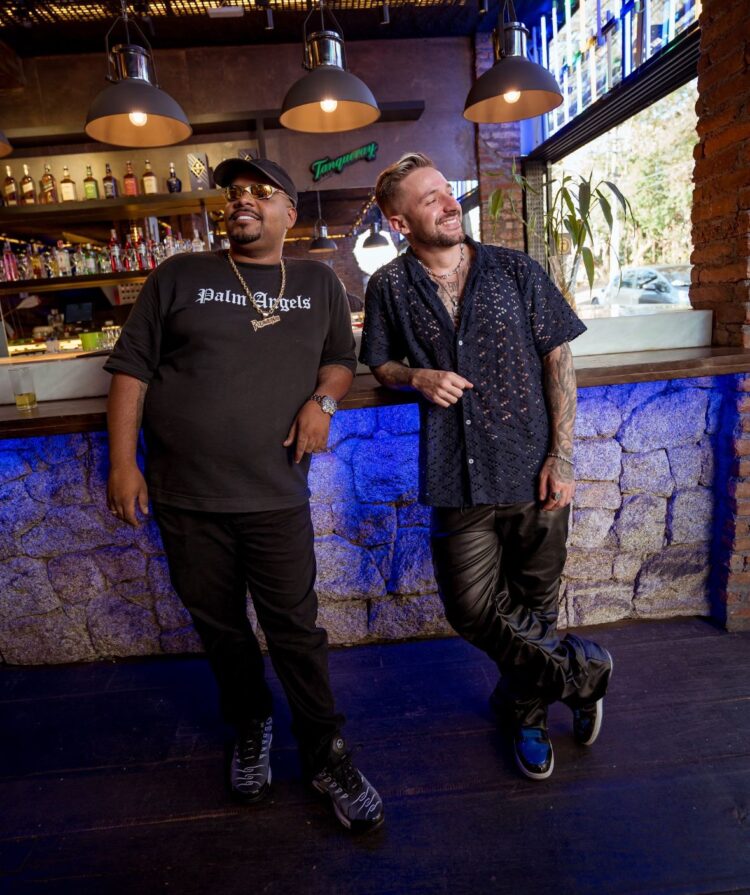 Após viralizar no Tik Tok, Bressan se une a Mc Pelourinho em novo single