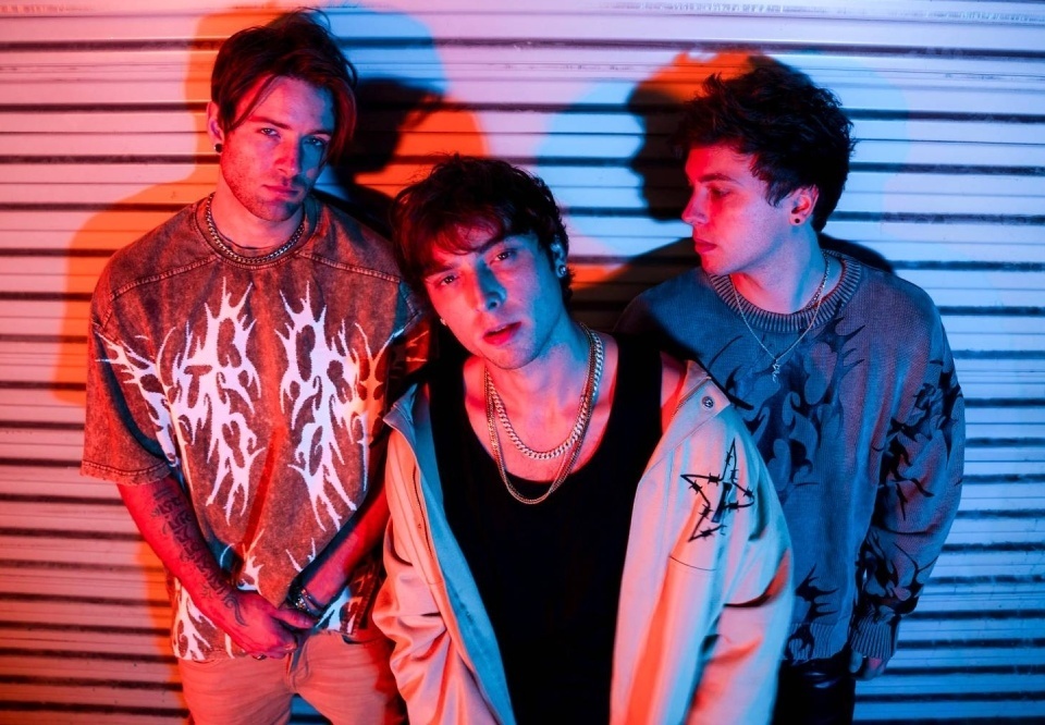 Emblem3 dá início a série de shows no Brasil 1