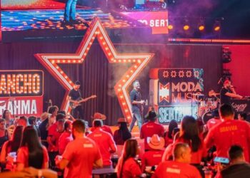 Renato & Giovanelli Brilham na Festa do Peão de Barretos e Anunciam Novos Lançamentos