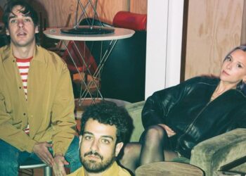 Wild Rivers compartilhou o single “What Kind of Song”