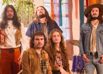 Hurricanes mantém energia rock & roll em novo álbum Back To The Basement