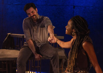 Espetáculo “Pandemônio” tem temporada estendida para 29 de setembro, no Teatro Poeirinha