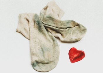 Bidesão explora o equilíbrio nas relações em “A Gente Se Entende”