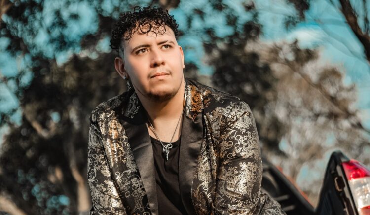 Marc Yann questiona sentimentos no novo lançamento musical “Profano”