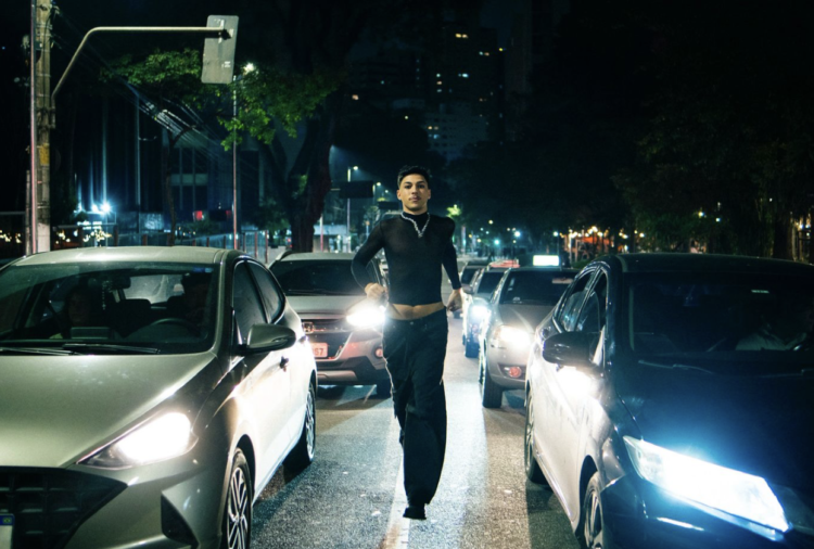 Pedro Lara lança segunda parte de “Acelerado e Calmo” e completa álbum intenso e sensível