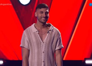 Brasileiro Dan Morais no programa La Voz Argentina: o cearense integra time da cantora Lali 