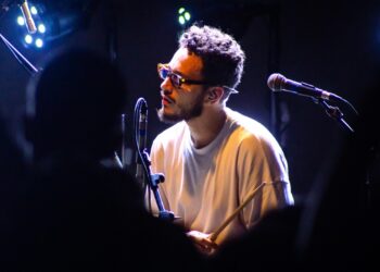 Felipe Roseno lança “Leve o Som”, faixa autoral gravada na Casa de Cultura Os Capoeira