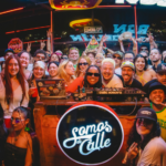 Festa ¡SÚBETE! durante gravação em Medellin