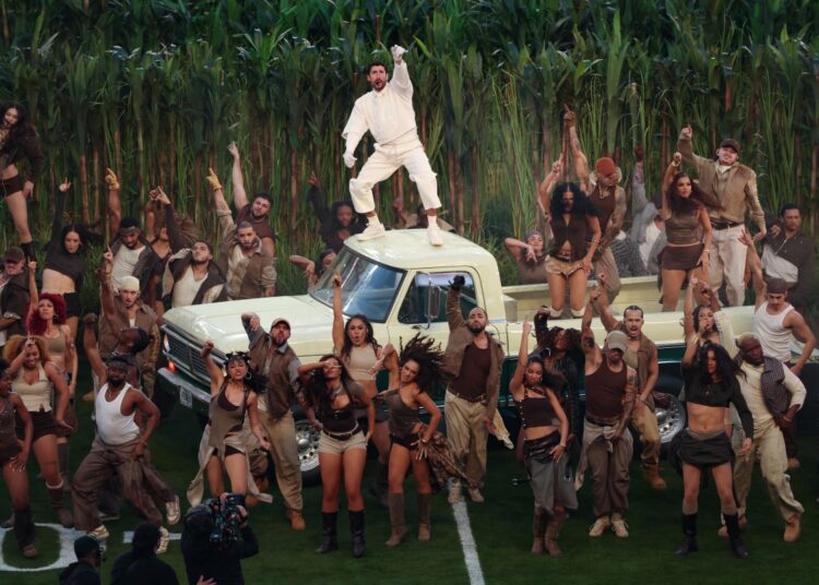 Efeito Bad Bunny: como o artista colocou Porto Rico no centro do turismo global