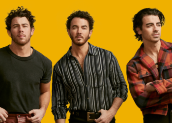  Jonas Brothers anunciam show JONAS20: GREETINGS FROM YOUR HOMETOWN no Brasil