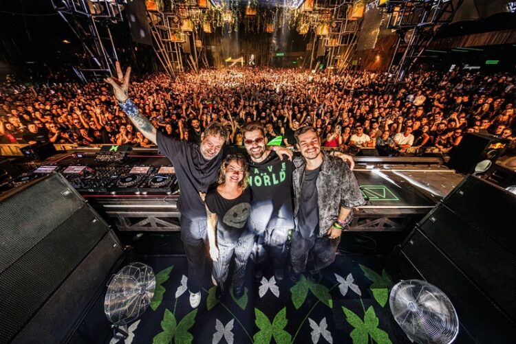 Alok estreia “Rave The World” e reúne família em show no Greenvalley