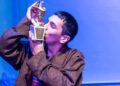 Milo J faz história e conquista o Gardel de Ouro com recorde de 13 prêmios em uma única edição