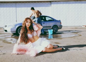 Ángela Torres lança novo single e videoclipe “torpe”