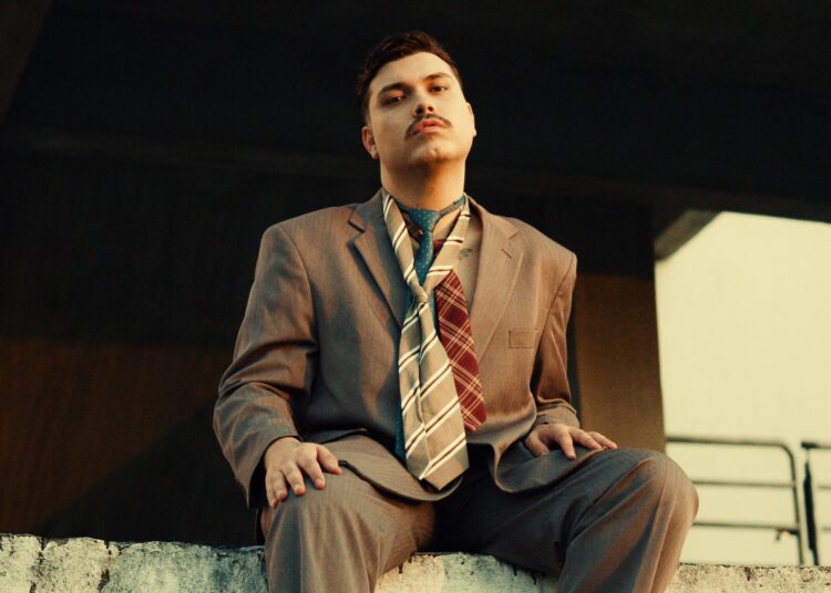 VINI POP estreia o novo single “Gravata”, já disponível em todos os apps de música