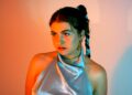 Zoé Hammer transforma cinco anos de memórias no álbum “Birdlike”