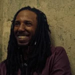Uma das revelações da música brasileira, FÉRRE combina ritmos urbanos e afrolatinos em sua sonoridade (Vitorr Barbosa/Divulgação)