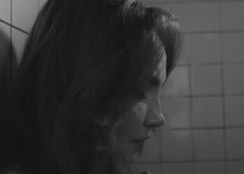 Escrita em crise de ansiedade, “Cartas” marca momento mais vulnerável de Nathalia Bacci