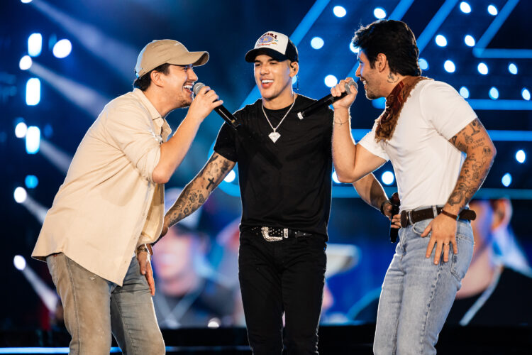 Zé Vaqueiro lança “Flash”, sucesso viral nas redes sociais, com Hugo & Guilherme